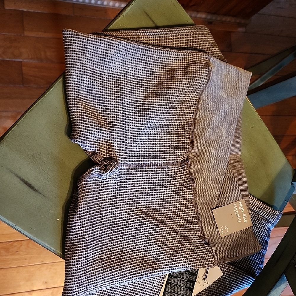 Forever 21 Leggings.